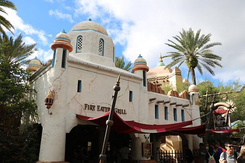 Islands of Adventure Best Food & Snacks: A Local's Guide to Eating Your Way Through Universal's Thrill Park cover photo collage