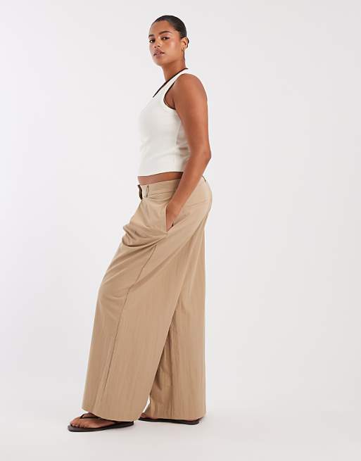 Bottoms Under $150 That Actually Fit Right