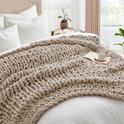 Cozy Neutral Bedroom: Little Things That Make It Feel Cozy cover photo collage