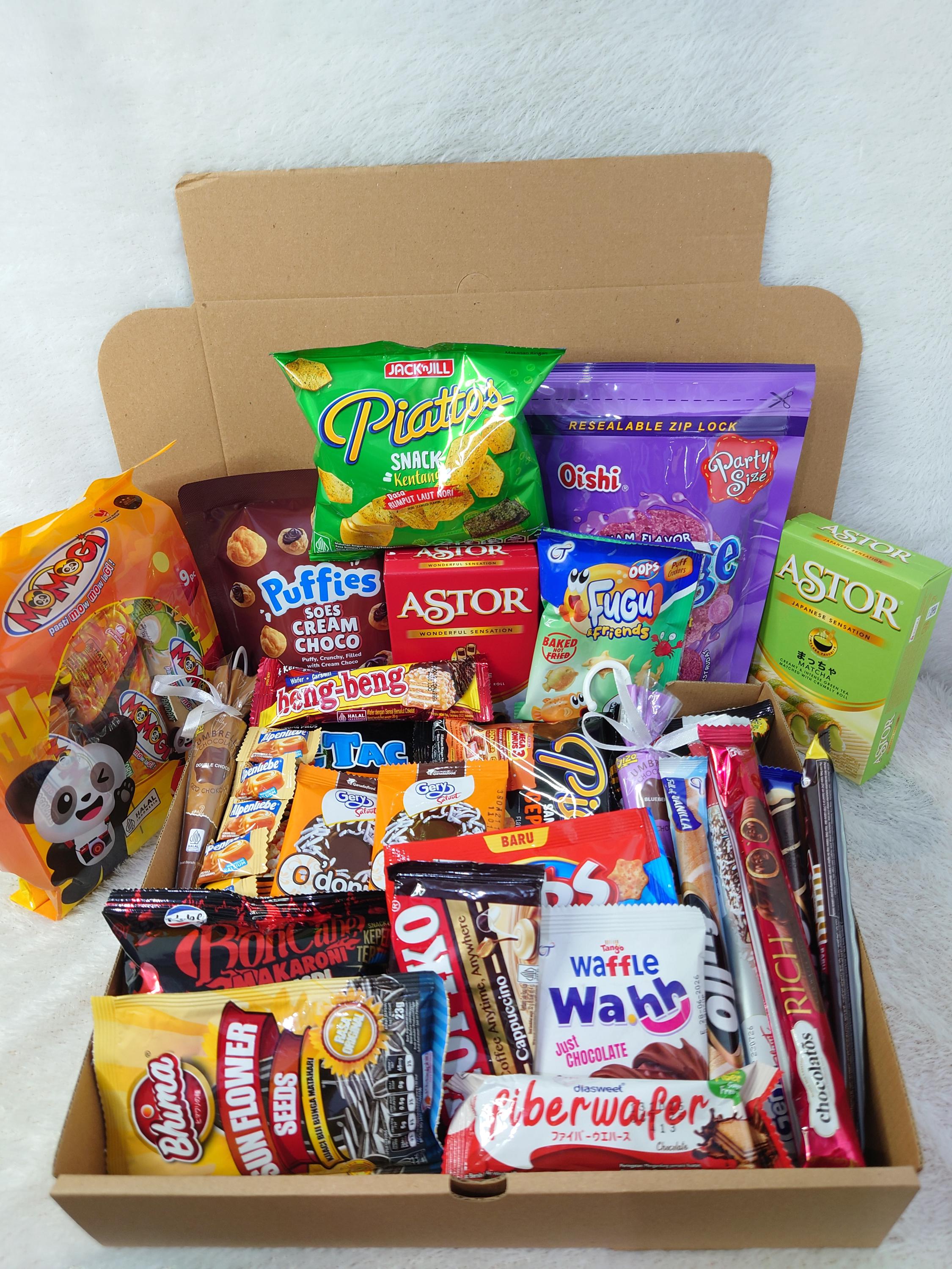 Best Indonesian Food Gifts & Souvenirs to Buy Online cover photo collage