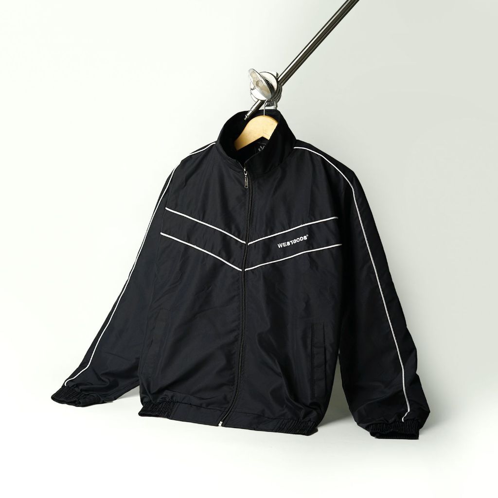 Inspirasi 5 Outfit Tracktop Kalcer 🏁⚡ | Auto Ganteng & Minimalis cover photo collage
