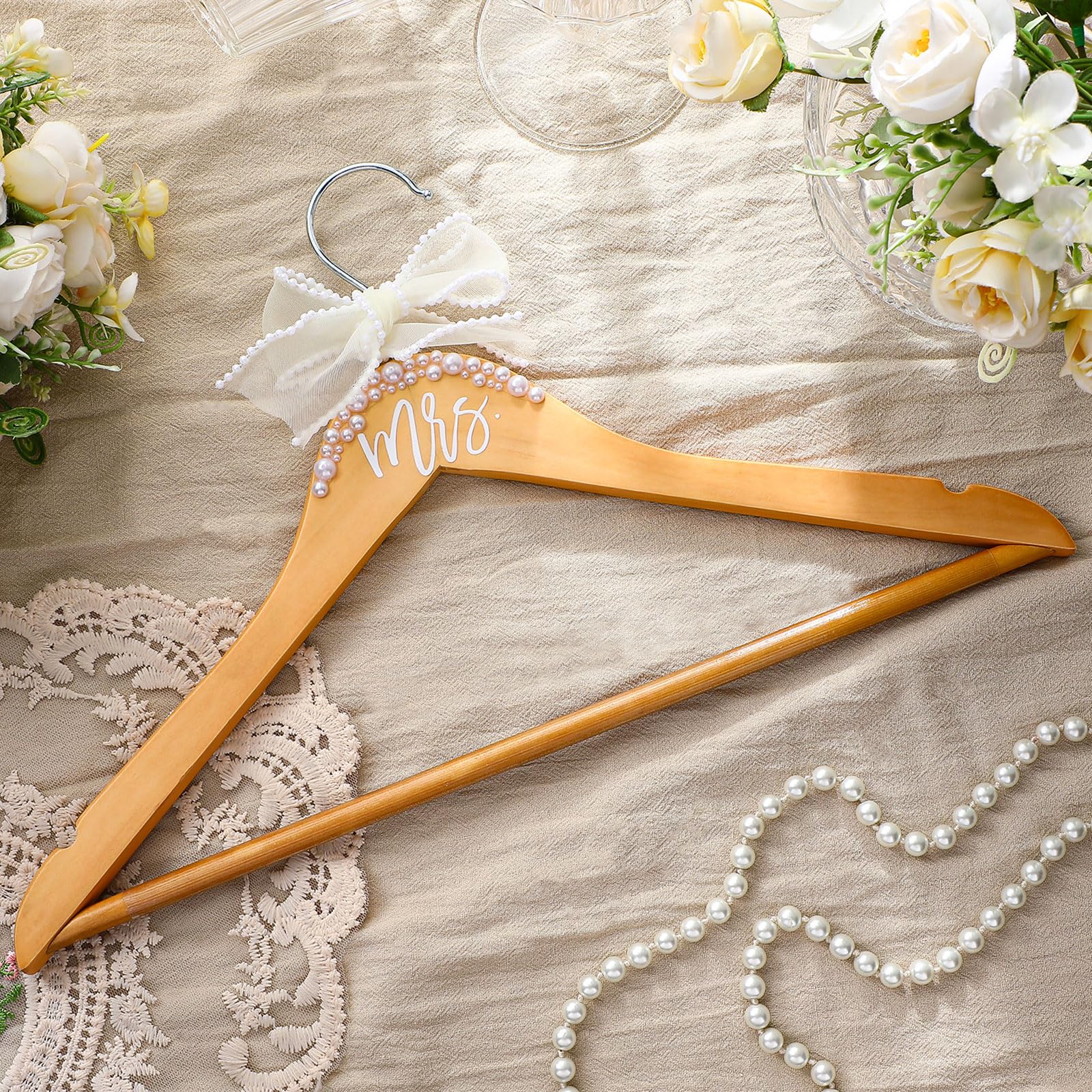 Bridal Suite Prep & Getting Ready Essentials (Photo-Ready Guide) cover photo collage