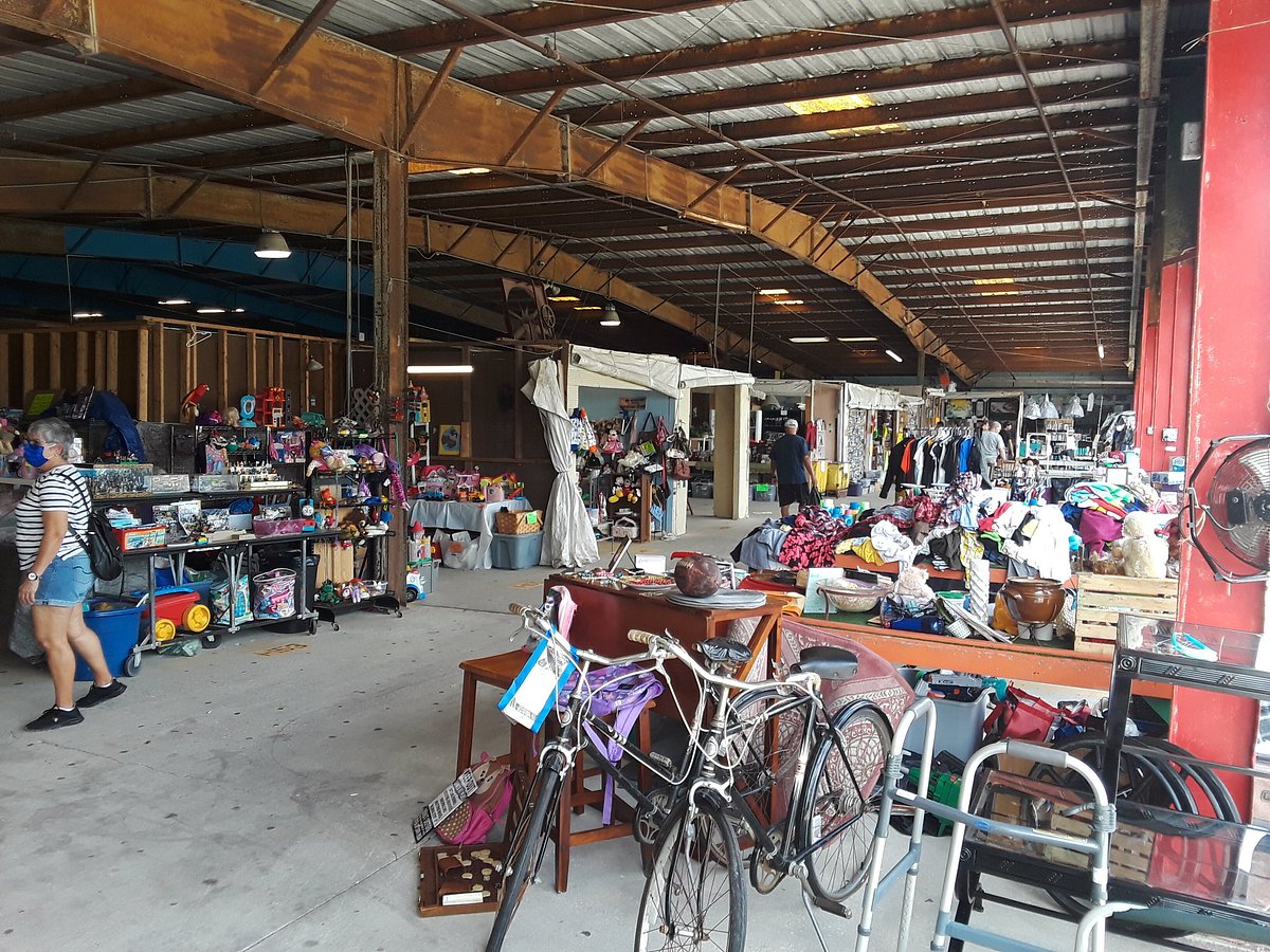 Best Flea Markets & Antique Shops in Kissimmee & Orlando: Treasure Hunting Central Florida cover photo collage