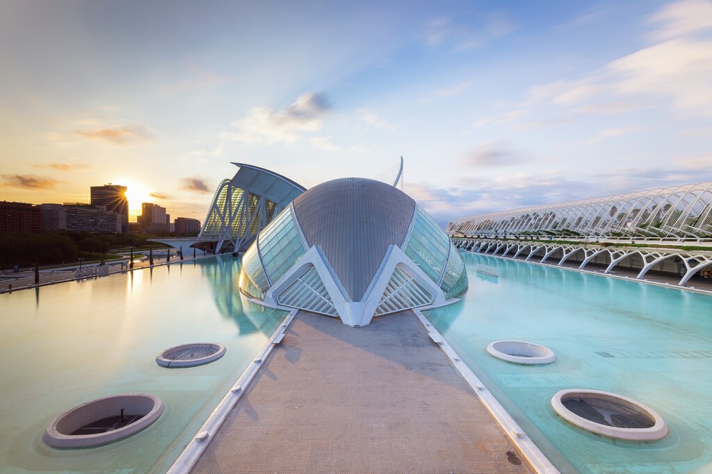 Everything you need before visiting Valencia 🇪🇸 cover photo collage