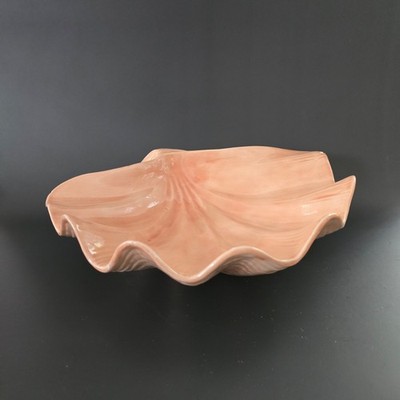 As a vintage store owner, here is my curation of Coastal vintage/secondhand online finds! cover photo collage