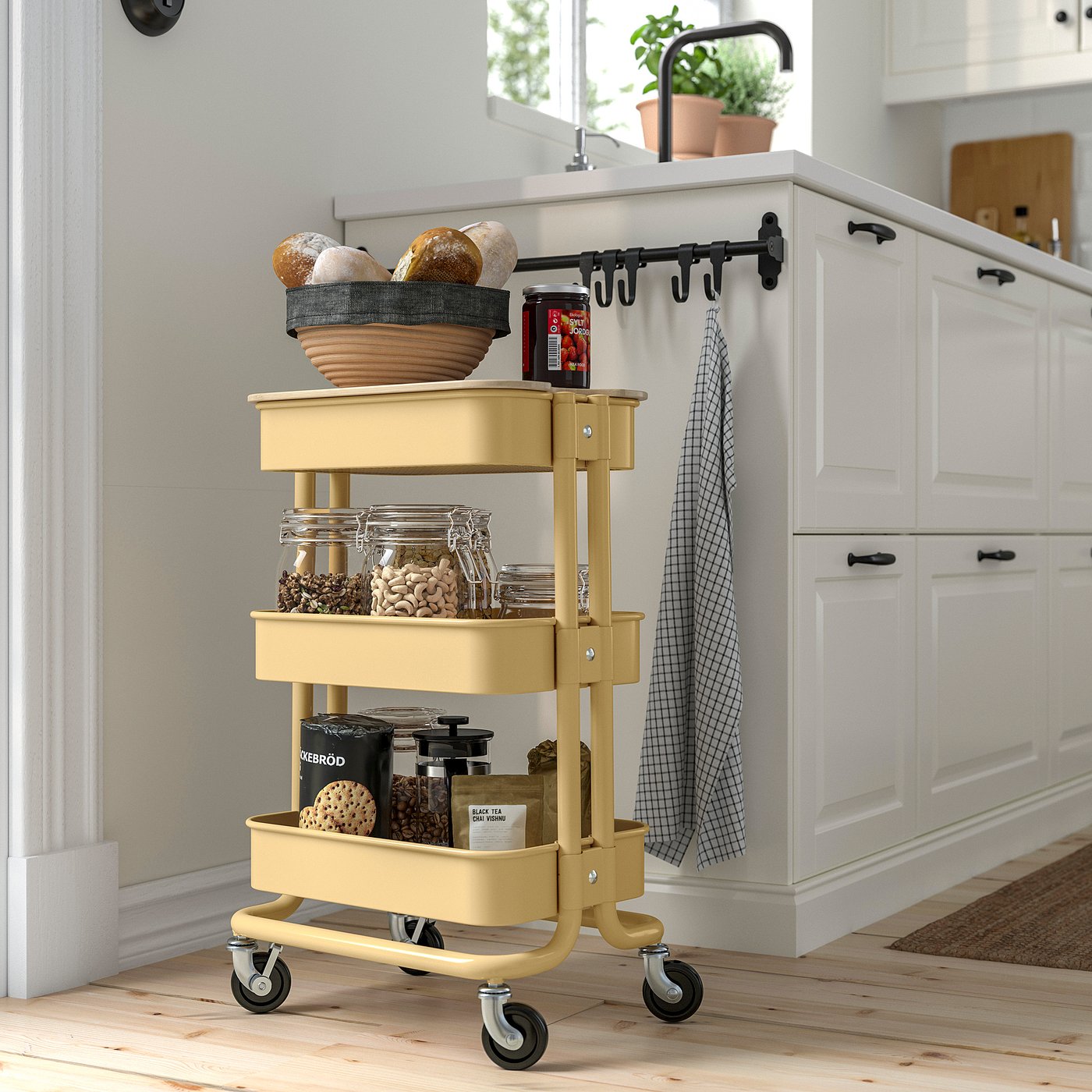must have organizational tools for AuDHDers/ neurodivergent adults cover photo collage