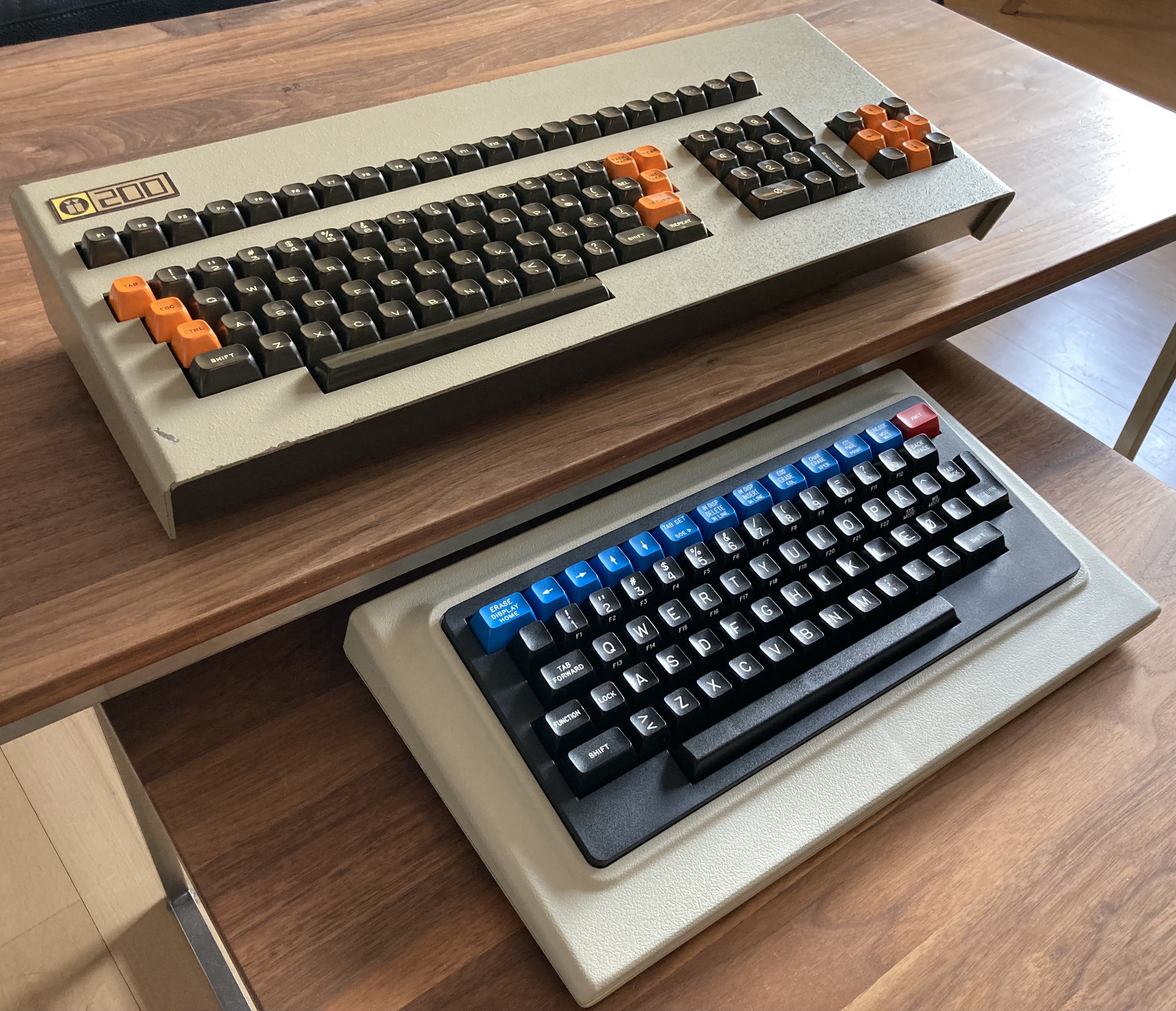 Retro Mechanical Keyboard Restorations: Custom Keyboards & Vintage Boards cover photo collage