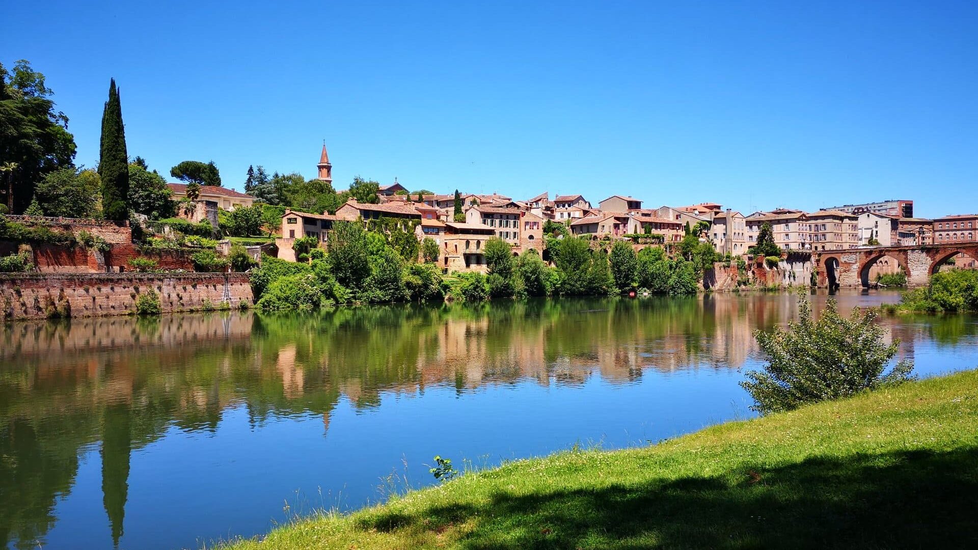 Albi, France: cathedral days, river walks, and charming stays cover photo collage