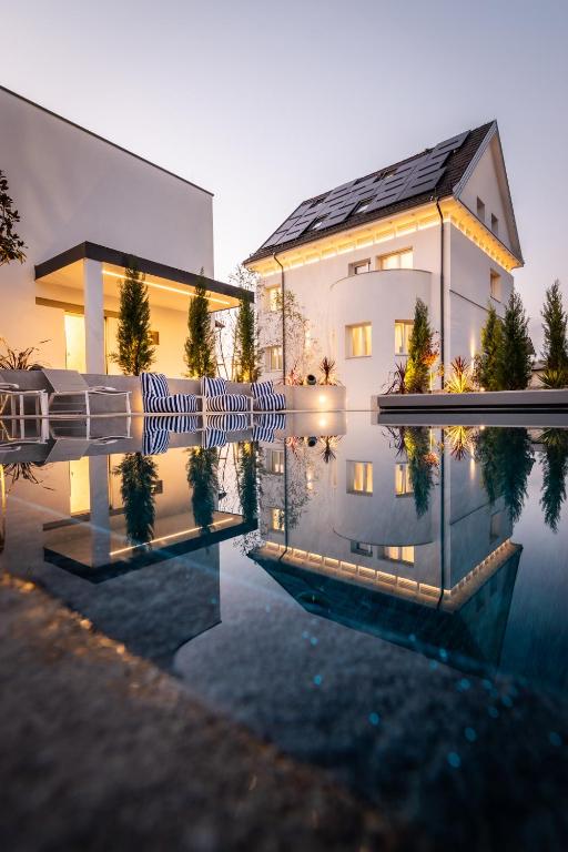 A hotel I’d happily choose for this trip, Ljubljana moments: squares, dragons, stays and slow days cover photo collage