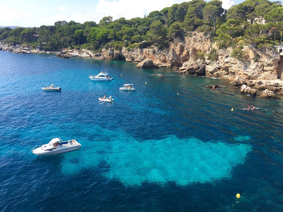 Hotels that could make the trip even nicer, Sea Views, Pretty Streets & Dreamy Little Escapes Antibes, France cover photo collage