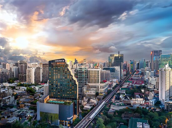 Lovely hotels in Sukhumvit, Bangkok, Thailand cover photo collage