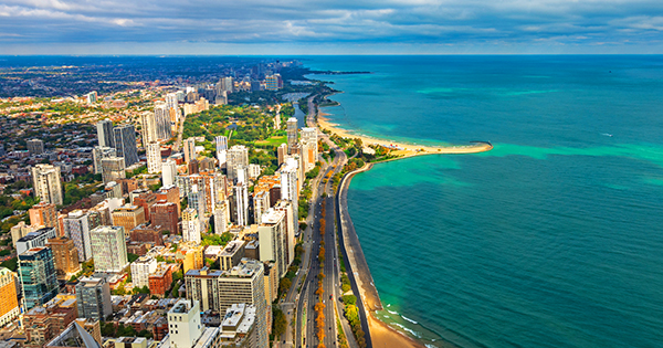 🌭 Chicago's Loop, River North & the Lakefront: Deep Dish, Skyline Views & Downtown Classics cover photo collage