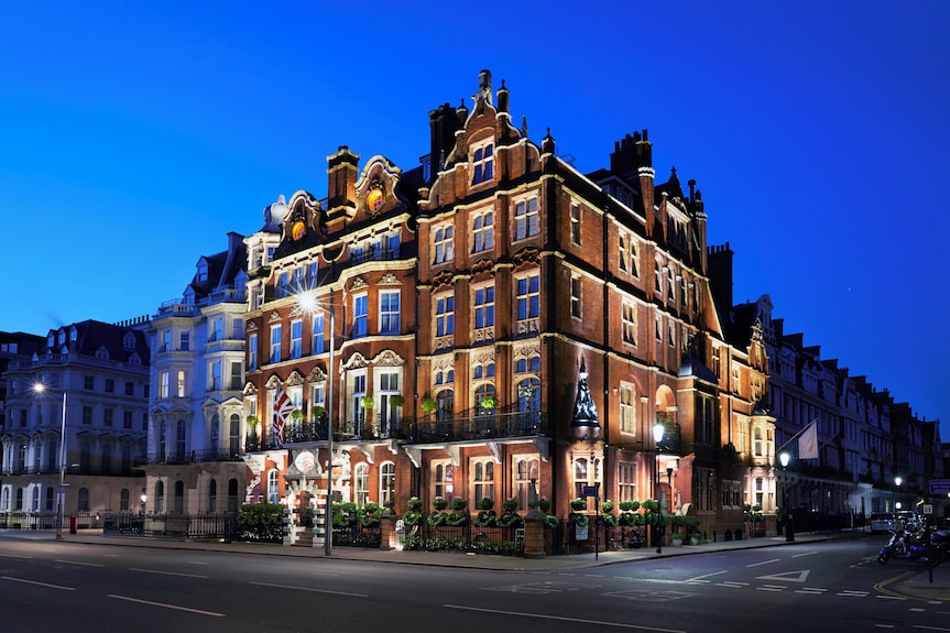 Lovely hotels in Kensington, London, United Kingdom cover photo collage