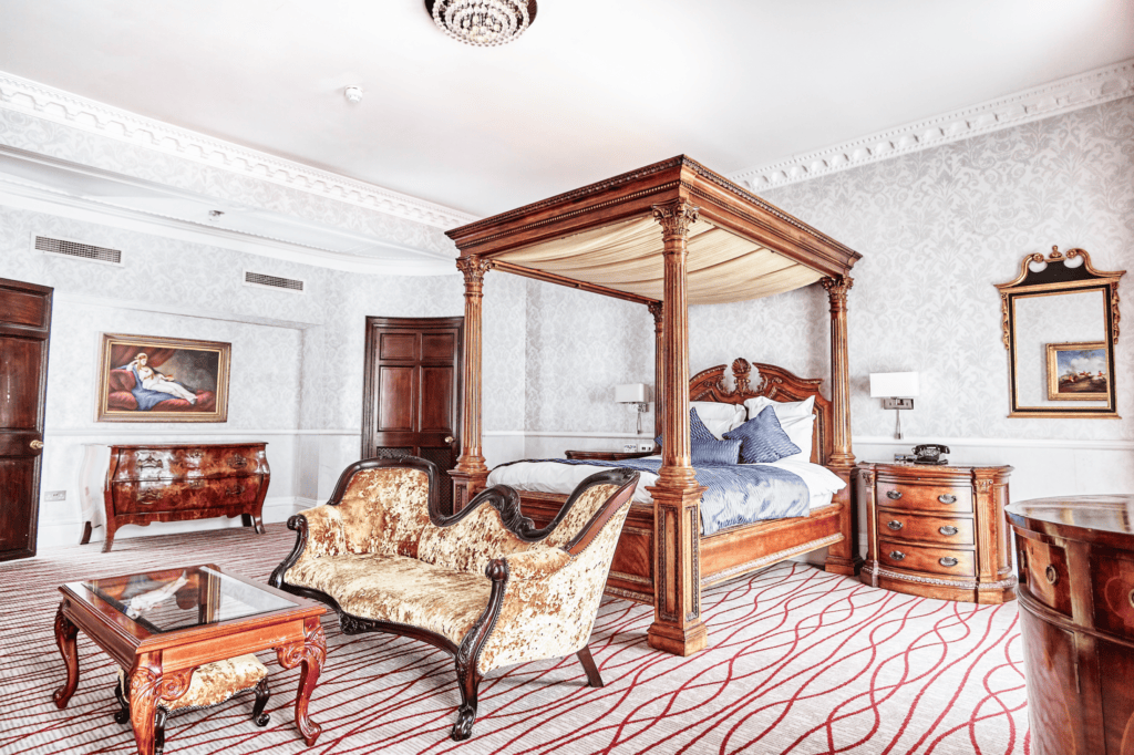Easy-Going Hotel Stays for a Relaxing Trip in Lancaster Gate, London, United Kingdom cover photo collage