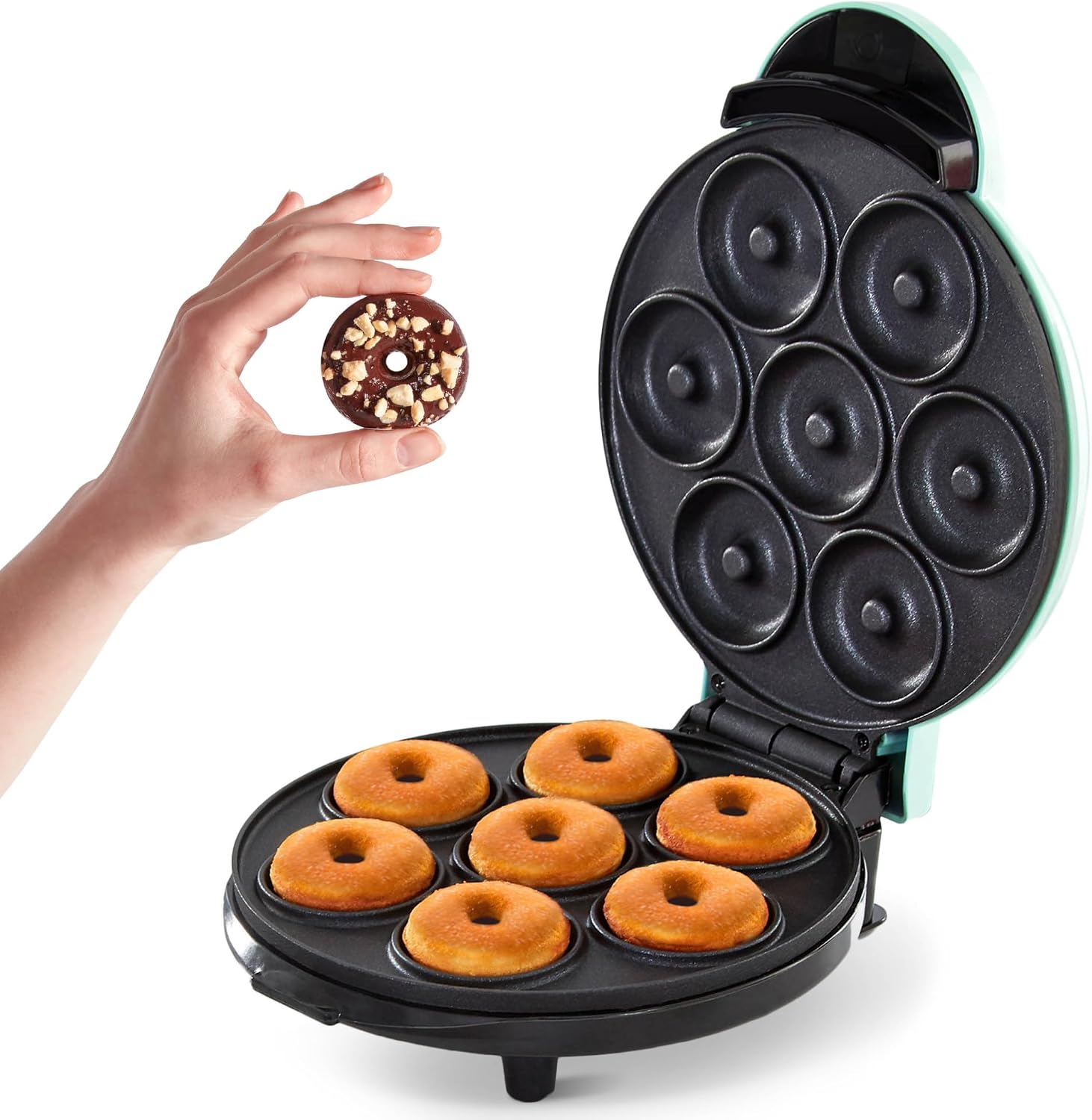 Kohl's Kitchen Gadgets and Small Appliances Under $30 cover photo collage