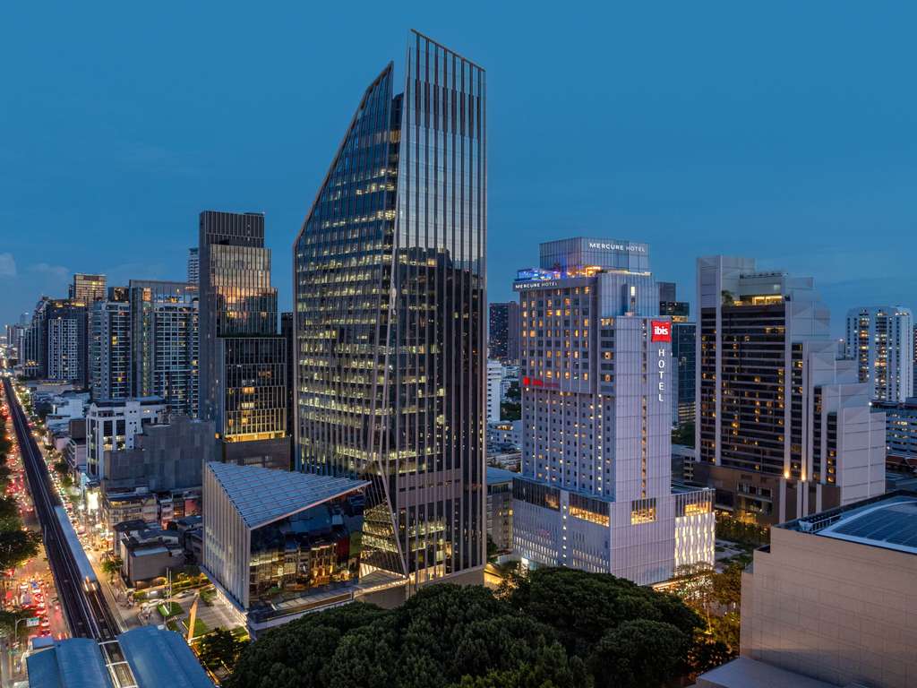 A Stylish Place to Stay for a Memorable Getaway in Phrom Phong, Bangkok, Thailand cover photo collage