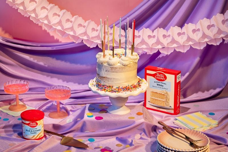 Self taught cake decorators unite! 💪🎂 cover photo collage