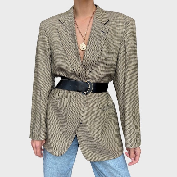 I Stopped Overbuying Clothes When These Few Pieces Changed Everything cover photo collage