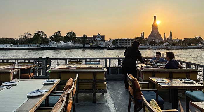 How I Ate My Way Through Thailand Without Burning My Mouth Off cover photo collage
