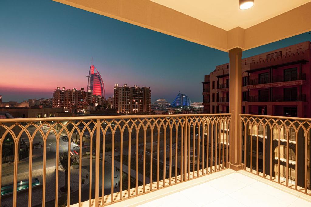 Comfy Hotels in Umm Suqeim, Dubai, United Arab Emirates for a Laid-Back Trip cover photo collage