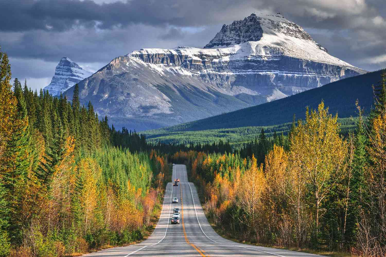 Alberta Road Trip: Places Worth the Drive cover photo collage