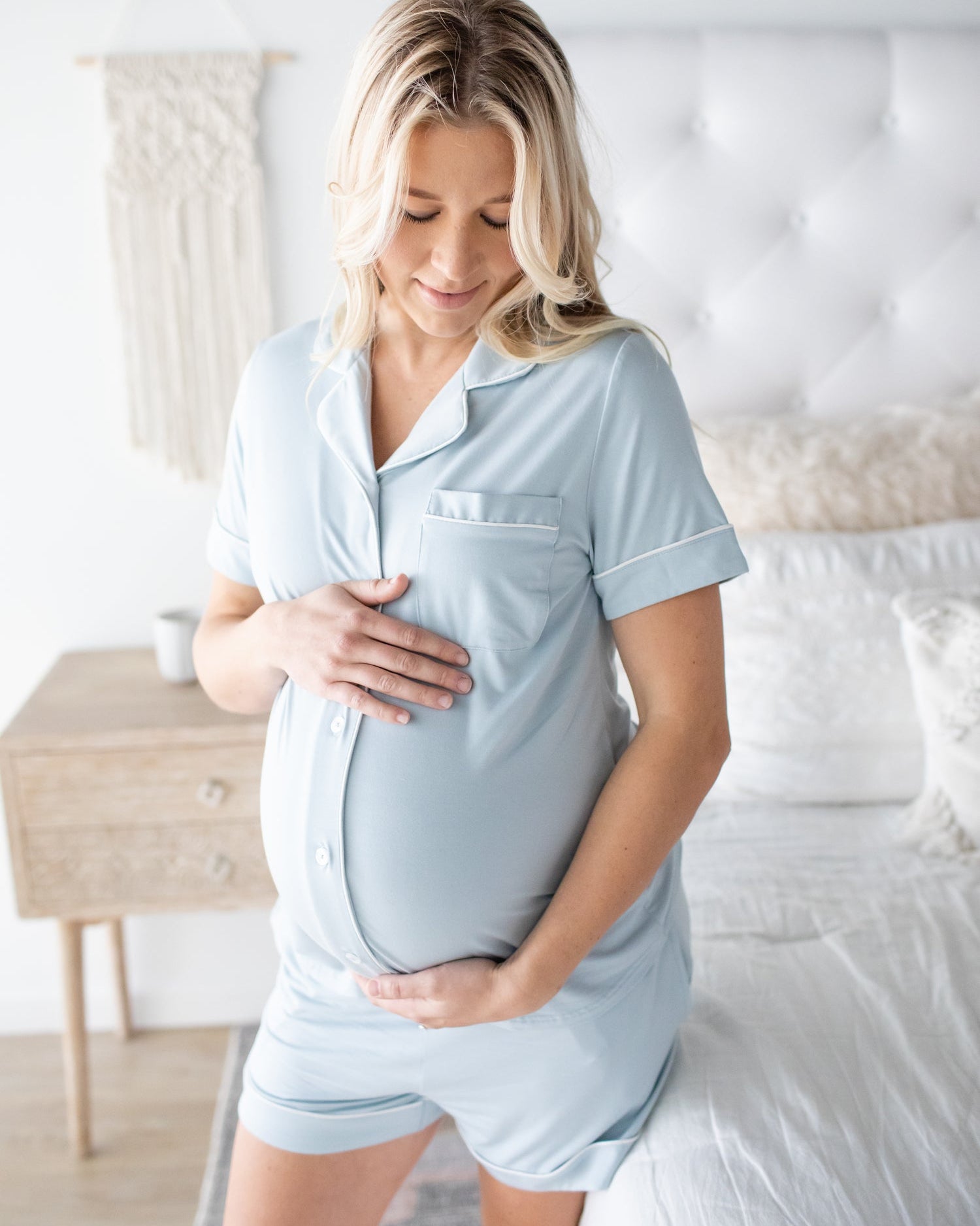 best products for pregnant, postpartum, & breastfeeding moms! cover photo collage