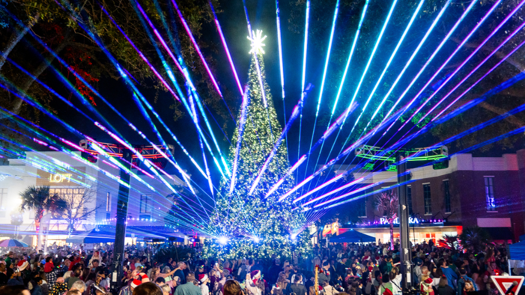 Christmas in Charleston on a Dr Pepper Budget: Free Lights, Parades & Holiday Fun cover photo collage