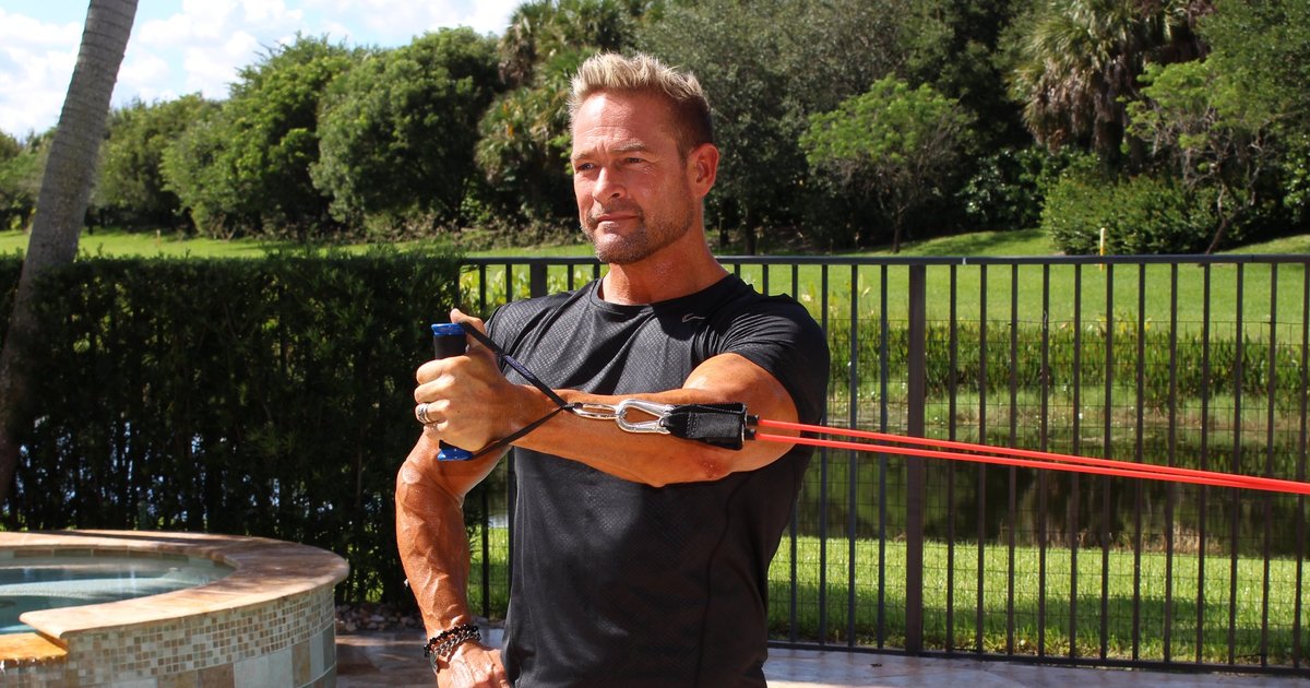 Home Gym Equipment I Actually Use Every Morning Before Coffee cover photo collage