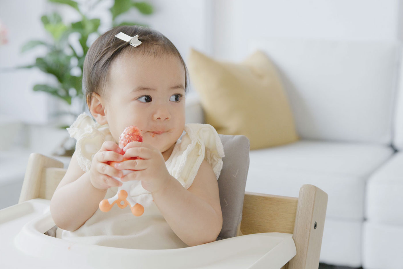 Teething Products I Tried So My Baby Would Finally Stop Screaming at 3AM cover photo collage