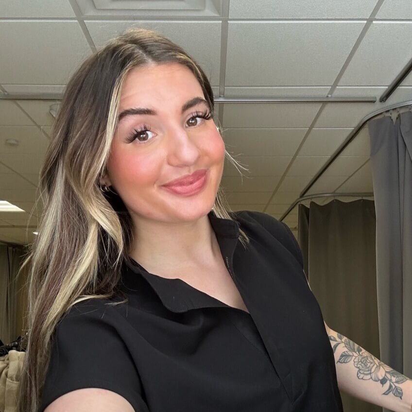 Bella Hebert profile picture