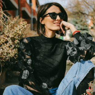 Beauty Go To's elizelliott (Elizabeth Elliott)